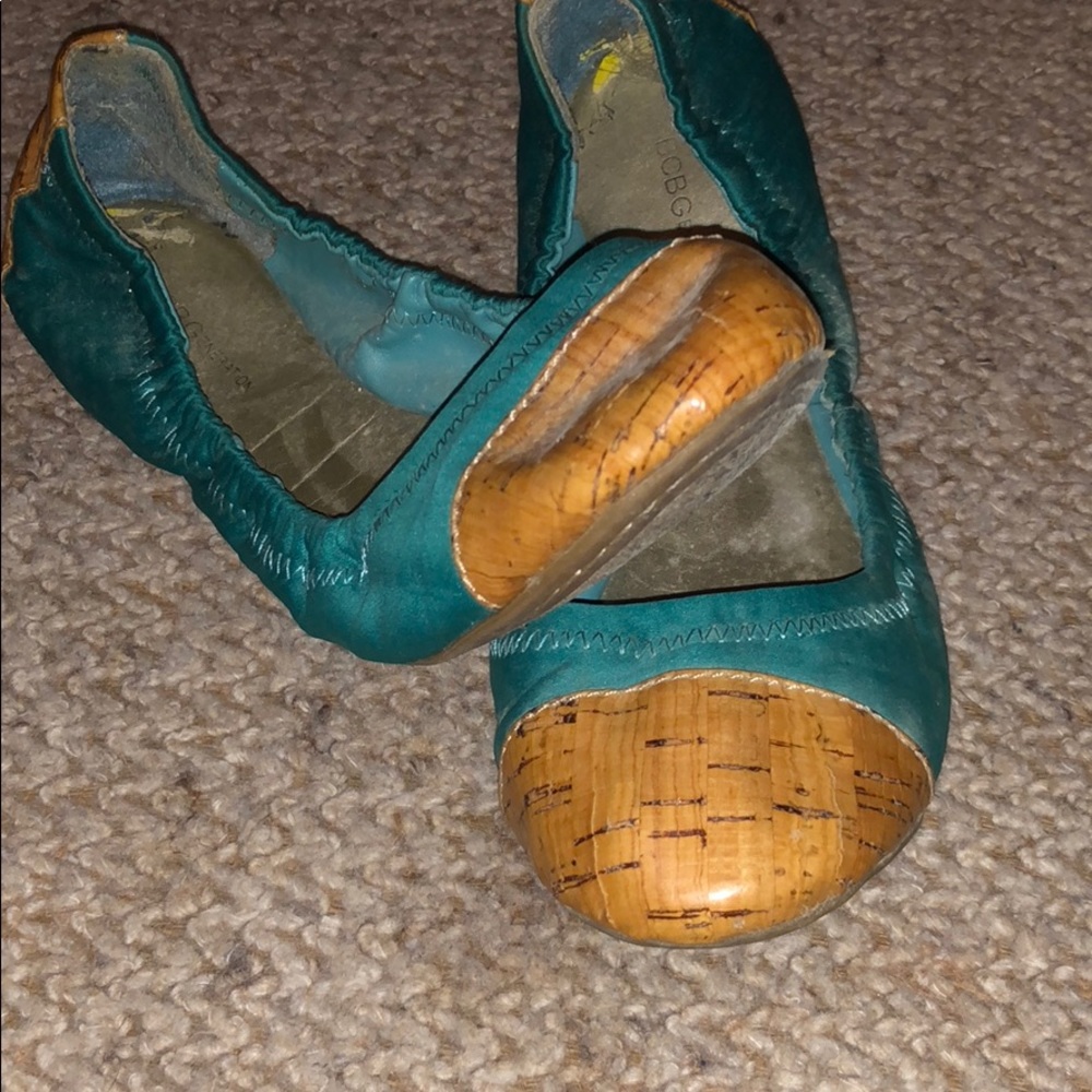 Ballet flats